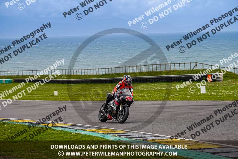 anglesey no limits trackday;anglesey photographs;anglesey trackday photographs;enduro digital images;event digital images;eventdigitalimages;no limits trackdays;peter wileman photography;racing digital images;trac mon;trackday digital images;trackday photos;ty croes